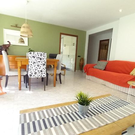 Bright Apartment Near The Beach And Barcelona By Train Masnou Exterior foto