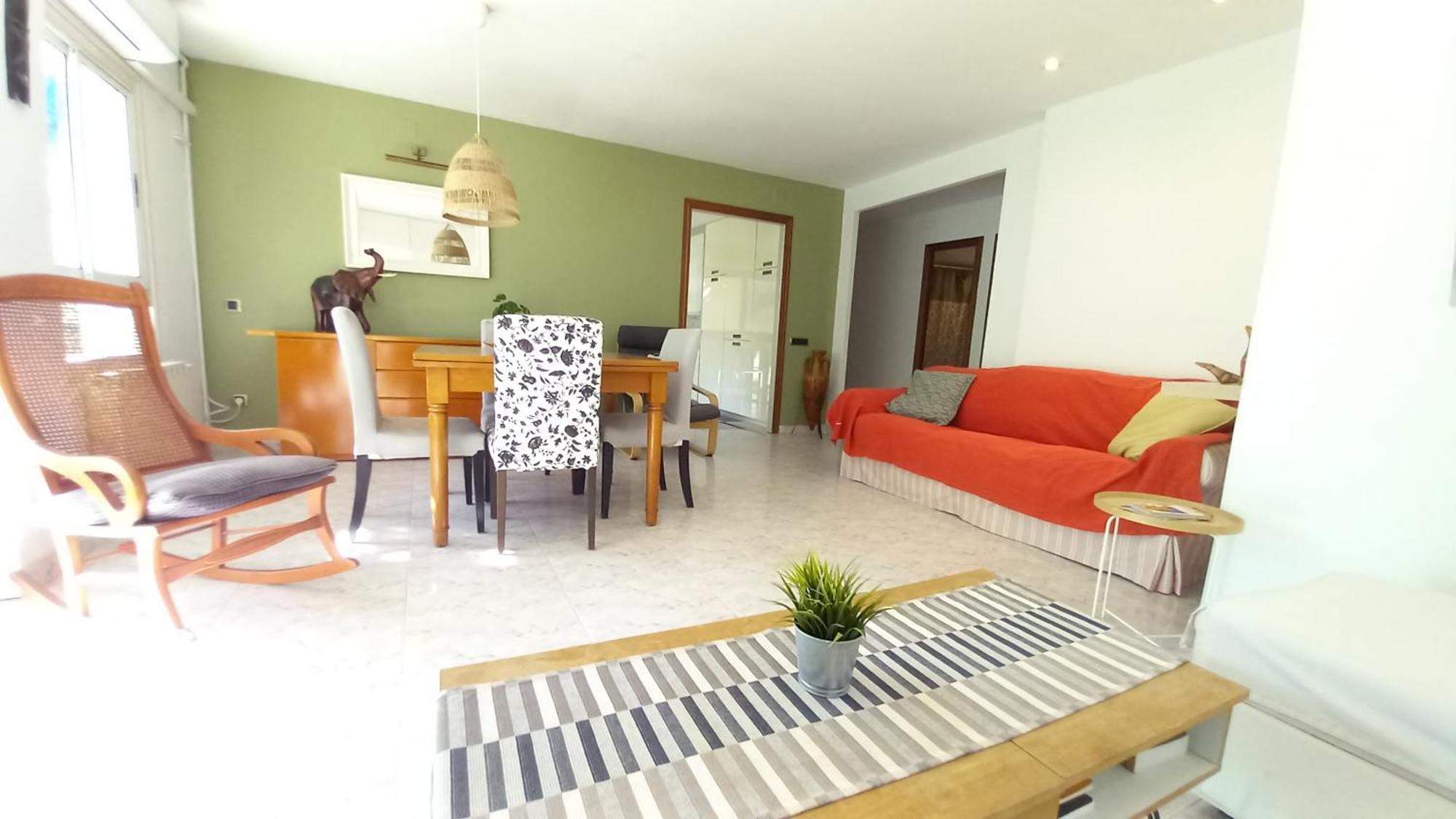 Bright Apartment Near The Beach And Barcelona By Train Masnou Exterior foto