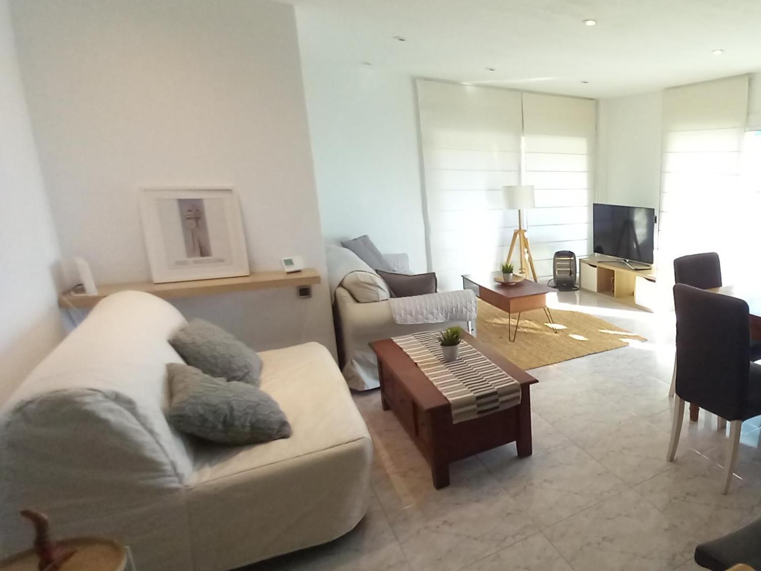 Bright Apartment Near The Beach And Barcelona By Train Masnou Exterior foto